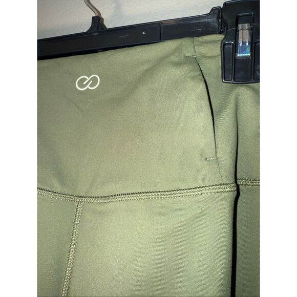 Calia core essential 7/8 legging dark olive upf50+ NWT large #680 - Picture 3 of 6